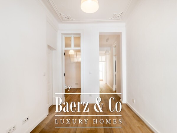 photo 4 Charming 1+1 bedroom flat with private garden in Príncipe Real