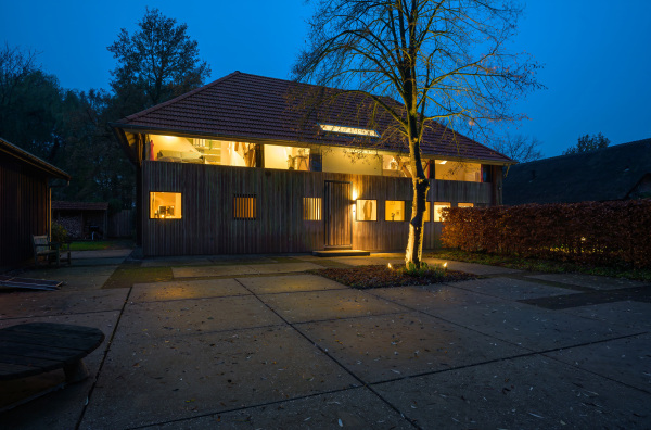 photo 51 Tiendweg 2 A