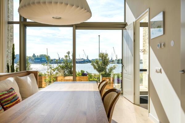 photo 1 Lloydkade 527