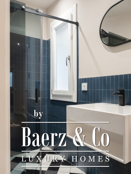 photo 10 Refined Apartment in the Old Town with terrace & parking