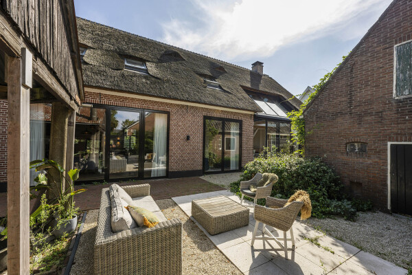 photo 52 E. Ludenstraat 3