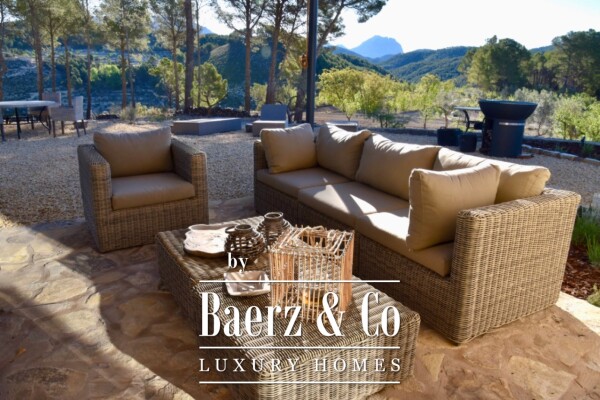 photo 5 Beautiful luxury home in Torremanzanas, Costa Blanca