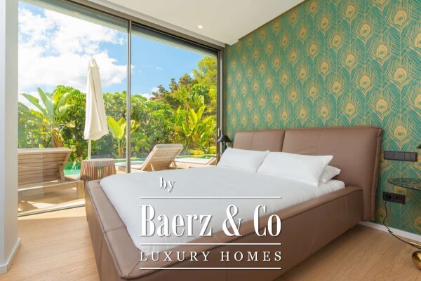 photo 16 Beautiful luxury home in Cap Martinet, Cap Martinet