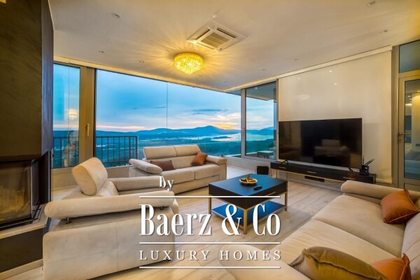 photo 12 Villa in Kotor Municipality with a Pool and a Sea View