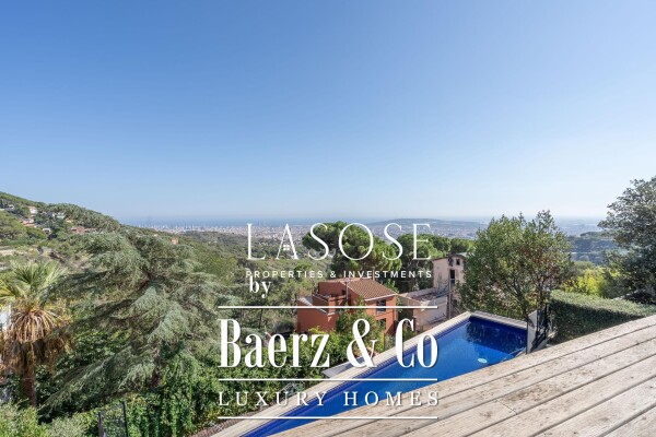 photo 45 Barcelona, Vallvidrera - El Tibidabo i les Planes