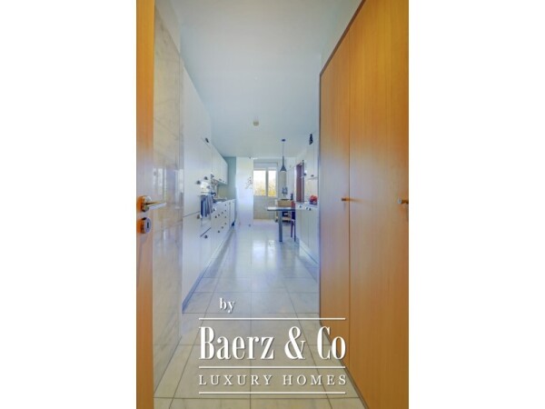 photo 8 3 bedroom flat with 2 suites and 3 parking spaces in Aviz, Porto