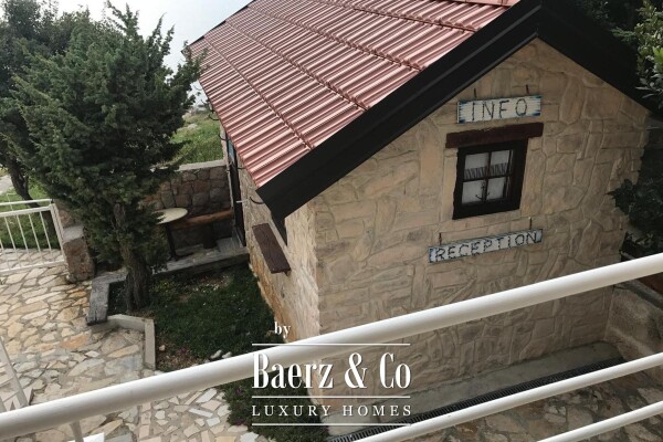 photo 16 Karlobag, Cesarica, House with 6 Apartments, First Row to the Sea