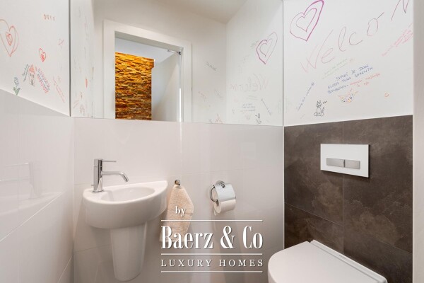 photo 18 Podstrana, luxury four bedroom apartment with a beautiful sea view and 2 garages