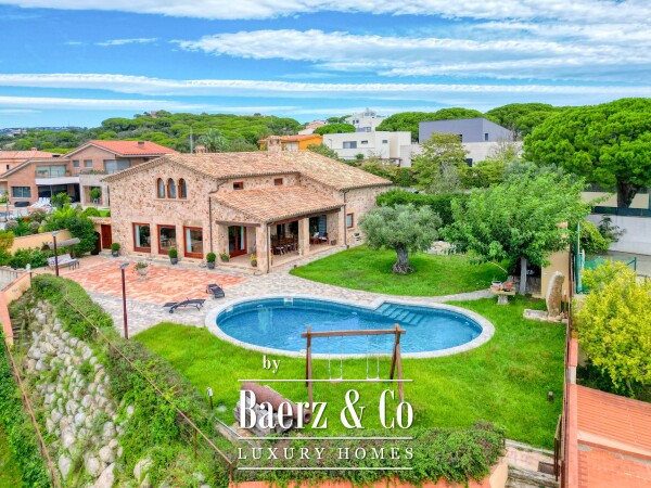 photo 45 Carrer Mestre d´Aixa 