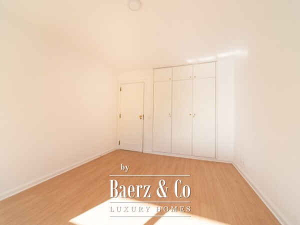 photo 8 T3 with large balconies in condominium with swimming pool