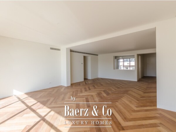 photo 12 Unique penthouse, with pool, view and garage in the heart of Príncipe Real