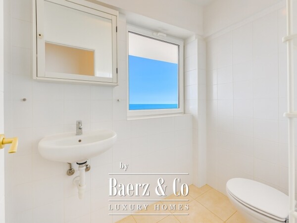 photo 17 Large villa by the sea in Candelaria