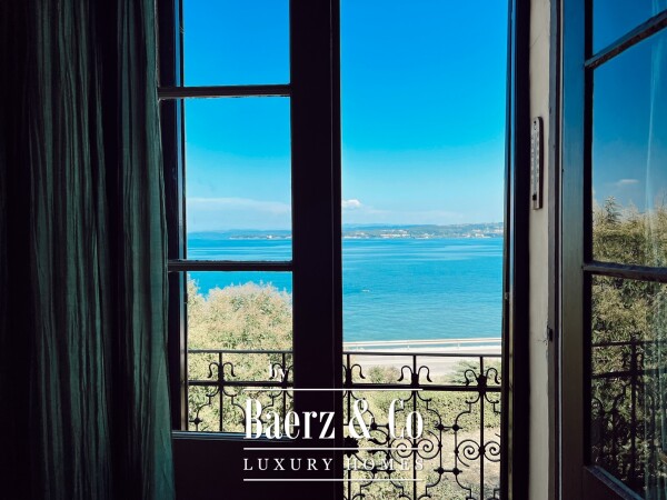 photo 4 A Rare Seaside Gem Villa in Žusterna, Koper