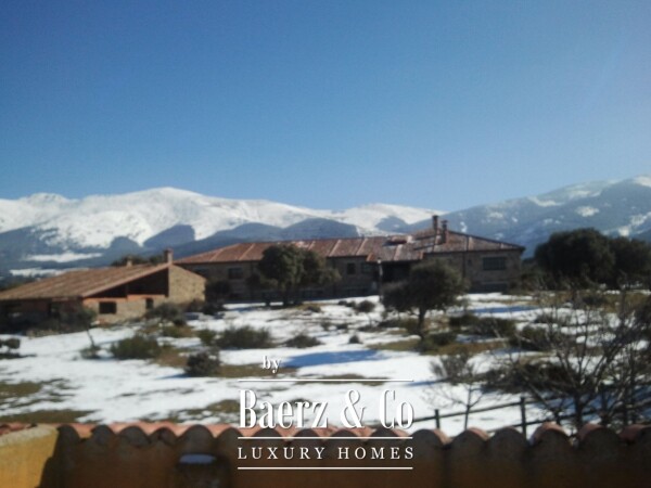photo 1 Expansive Rustic Estate in Segovia – Prime Countryside Property with Equestrian Potential