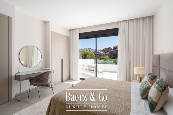 photo 23 Villa - Marbella East - Ref: 8685