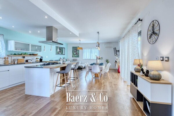 photo 16 Pula, Veli Vrh - beautiful detached house with pool and garage, 225 m² - spacious garden