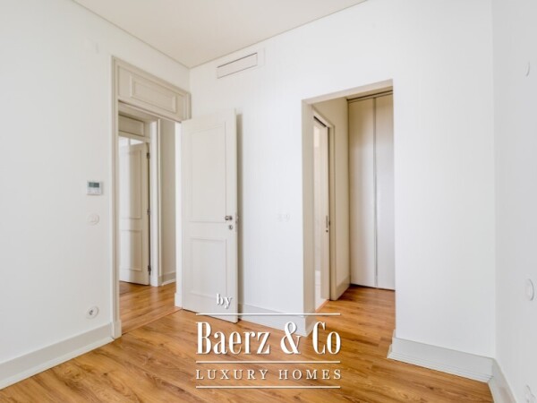 photo 17 2 bedroom apartment with private garden, in Saldanha