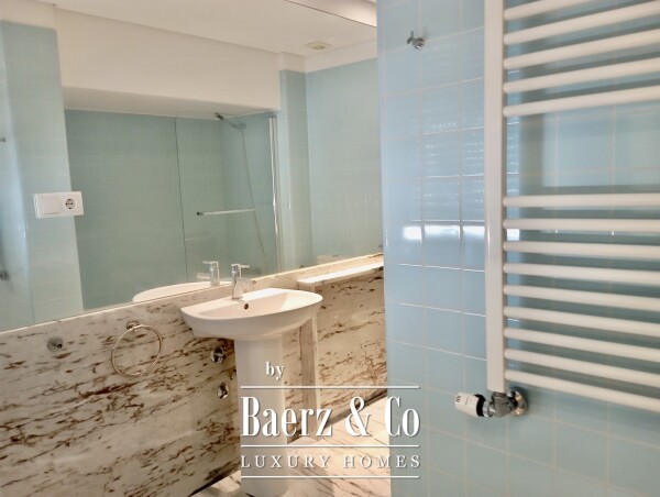 photo 15 Villa with garden