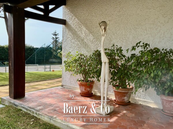 photo 8 Fantastic farmhouse