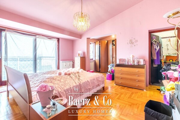 photo 9 Samobor, family house 553 m² on a plot of 6985 m² with a view of the city