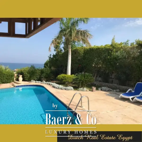 photo 4 Seaview Villa in private compound