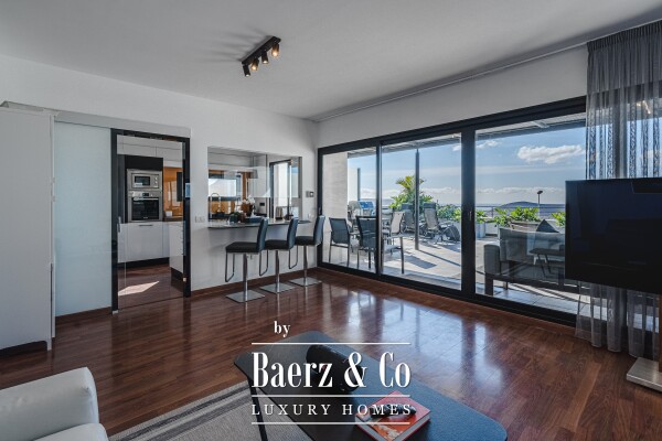 photo 8 Luxury Villa with Panoramic Views of the Ocean and La Gomera