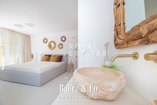 photo 32 Beautiful luxury home in San Jose