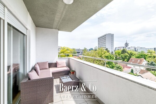 photo 5 Zagreb, Vrbik, VMD, excellent four-bedroom apartment 148 m², double garage