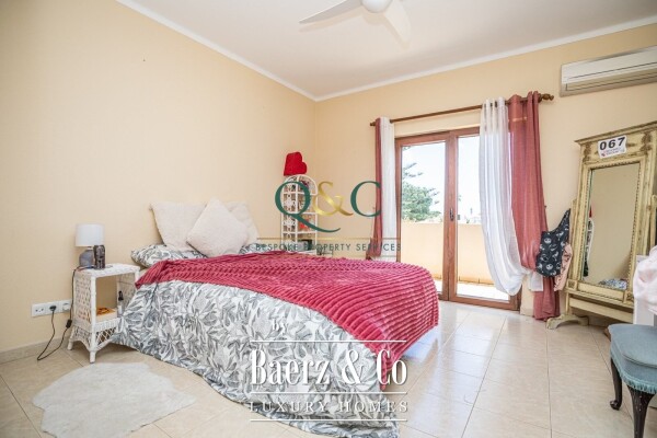 photo 11 Beautiful luxury home in Quarteira, Vilamoura