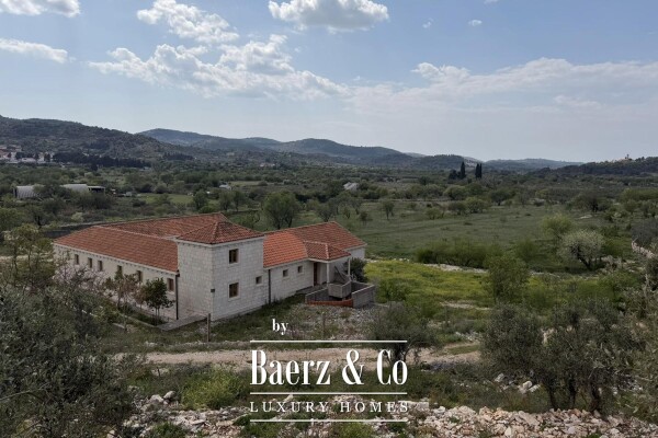 photo 28 Brač, Nerežišća, a stone villa on a spacious plot of 28,122 m².