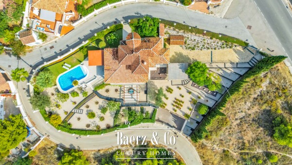 photo 5 Private Mediterranean villa with elegant outdoor living in Cortijo San Rafael