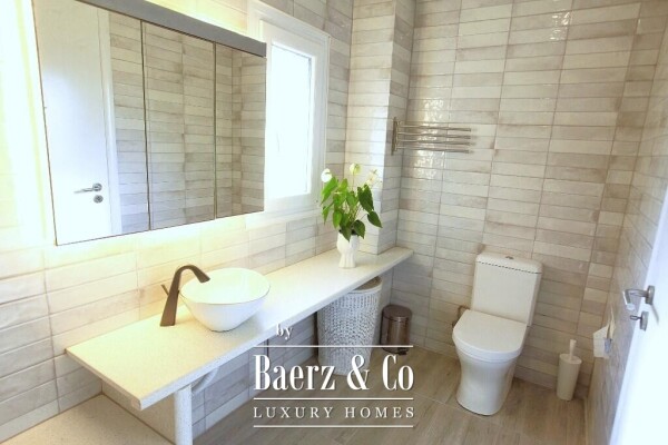 photo 10 Villa on the beach for sale in Paradisi, Rhodes