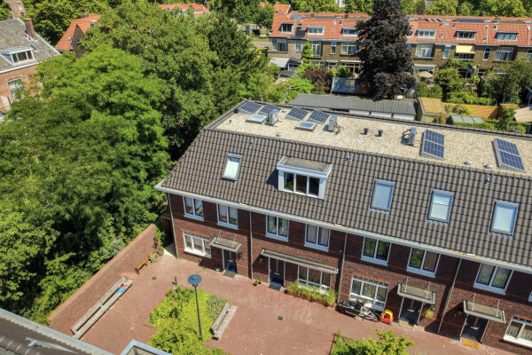 photo 42 Bloemistenhof 7