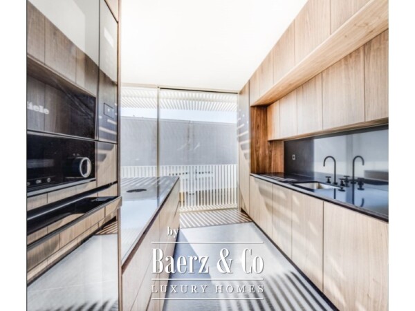 photo 12 3 Bedrooms en-suite apartment in Lisbon, near the River Tejo