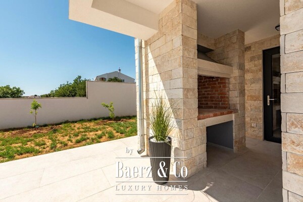 photo 13 Posedarje, modern and elegant villa first row to the sea