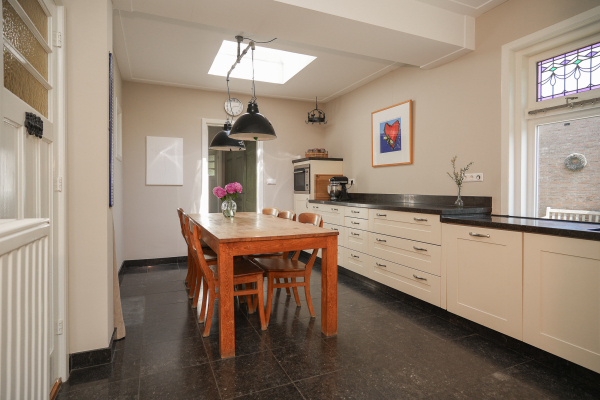 photo 17 Koningin Wilhelminaweg 59