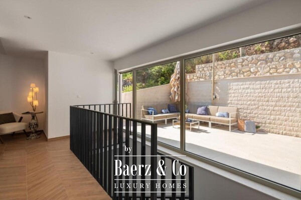 photo 21 Omiš, modern villa with swimming pool and panoramic sea view