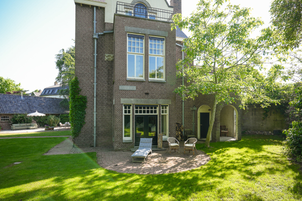 photo 79 Maasdijk 12