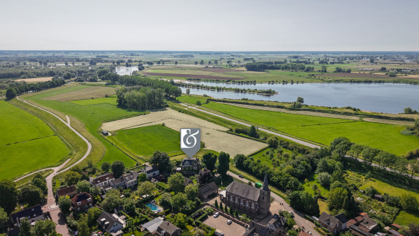photo 101 Maasdijk 12