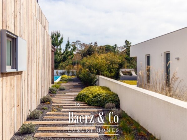 photo 9 5 Bedroom Villa with Garden and Swimming Pool in Comporta