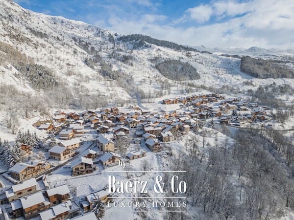 photo 10 Exceptional New-Build 6-Room Chalet in Villarabout