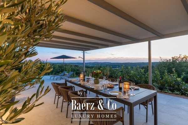 photo 2 Istra, Motovun, a luxurious villa with a pool of 255 m²
