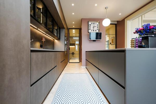 photo 28 Willemstraat 51