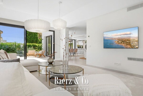 photo 15 Villa - Nueva Andalucia - Marbella - Ref: 8737