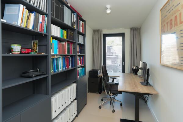 photo 21 Doddendaal 101