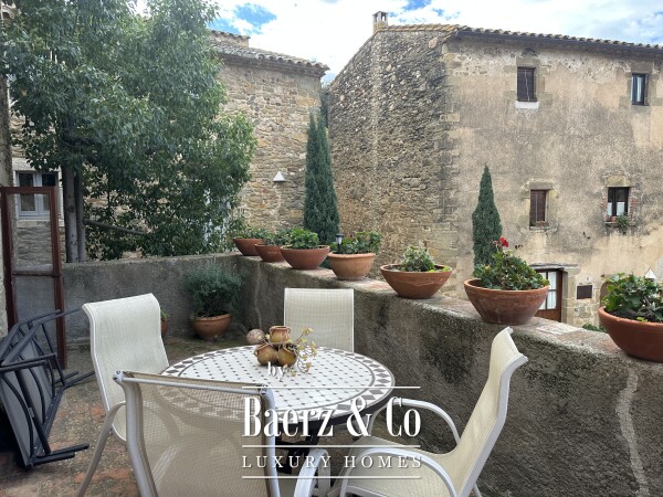 photo 28 Stone House in Monells