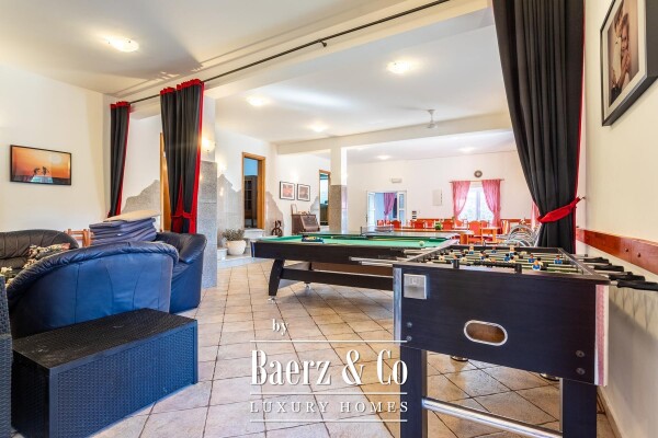 photo 4 Trolokve, three-story house on a beautiful estate